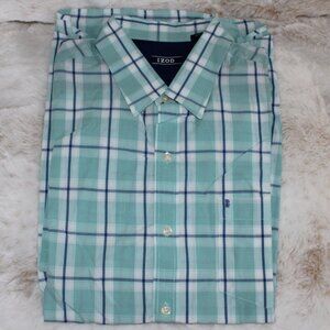 🎉HP🎉Izod Short Sleeved Button Down Shirt